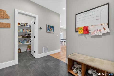 4 Arbor Crossing East Lyme CT 06333