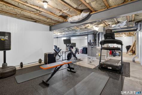 4 Arbor Crossing East Lyme CT 06333