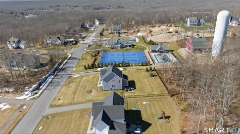4 Arbor Crossing East Lyme CT 06333