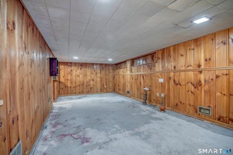 240 Cedarhurst Lane Milford CT 06461