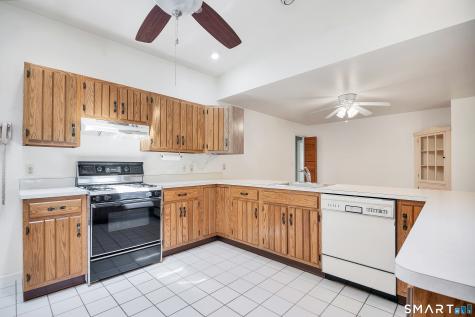 240 Cedarhurst Lane Milford CT 06461