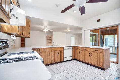 240 Cedarhurst Lane Milford CT 06461