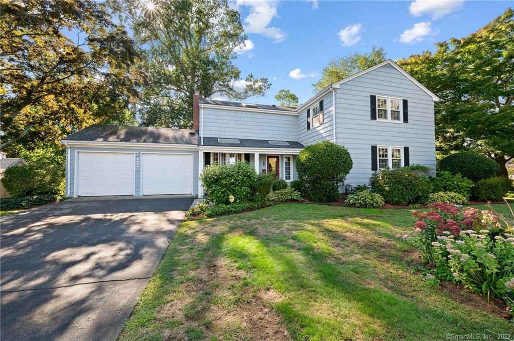 863 Montauk Avenue New London CT 06320