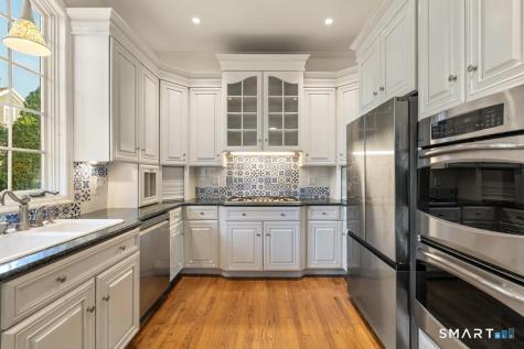 152 West River Street Milford CT 06460