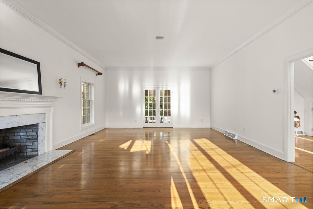 152 West River Street Milford CT 06460