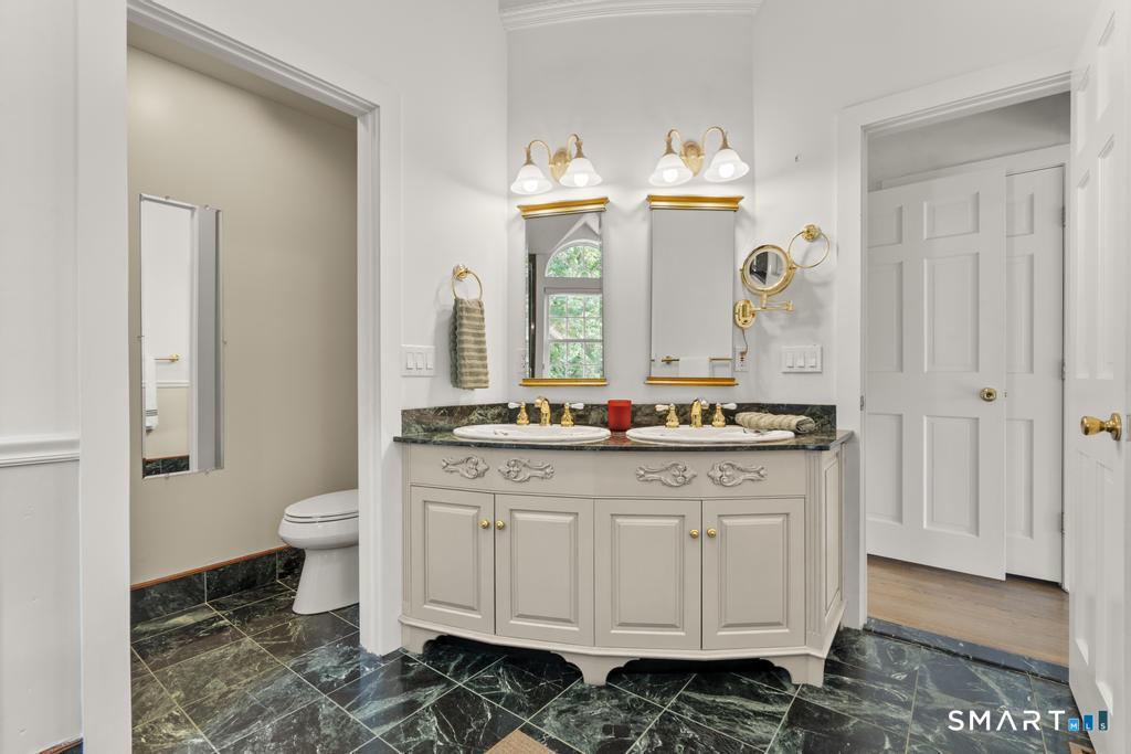 152 West River Street Milford CT 06460