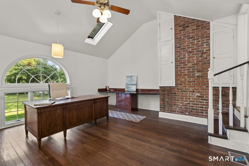 152 West River Street Milford CT 06460