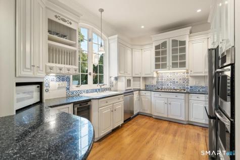 152 West River Street Milford CT 06460