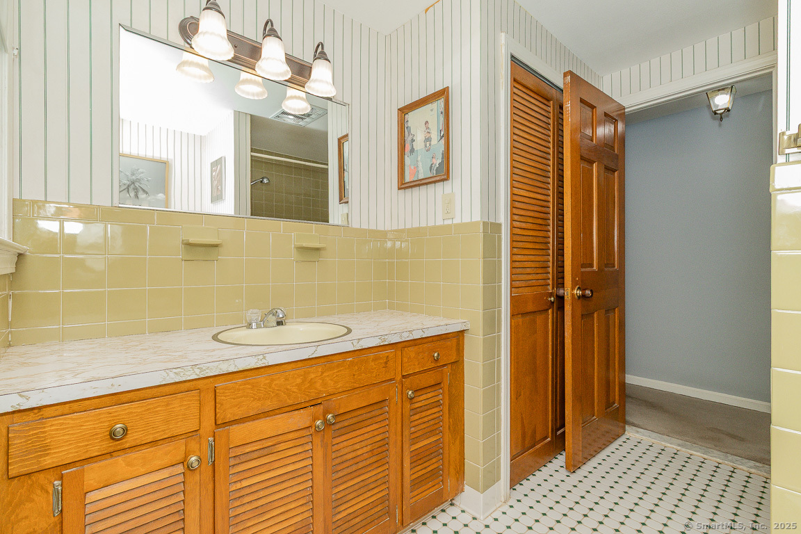 97 Longview Drive Berlin CT 06037