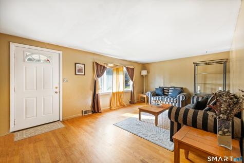 337 Robinwood Road Waterbury CT 06708