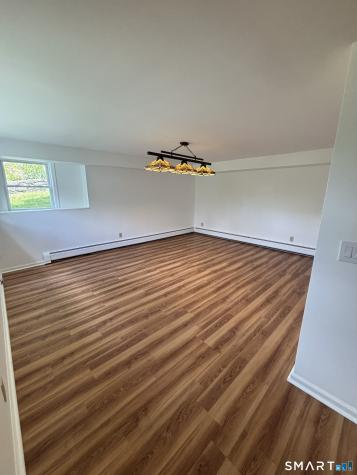 11 Squantz View Drive New Fairfield CT 06812