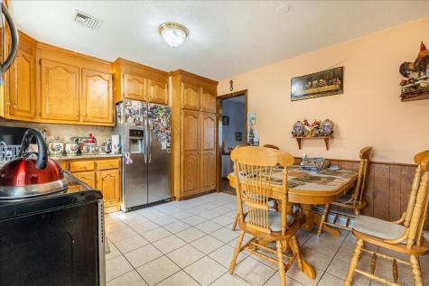 810 Roosevelt Drive Derby CT 06418