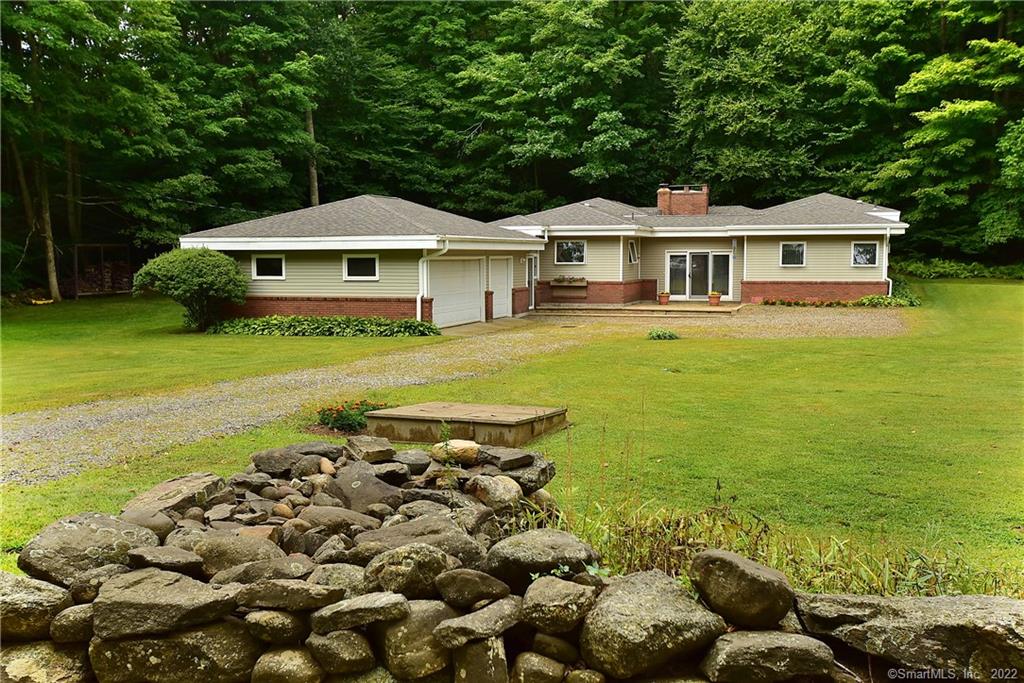 30 Daleville Road Willington CT 06279