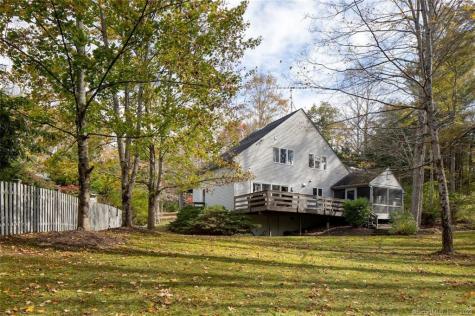 6 Juniper Ledge Lane Salisbury CT 06039