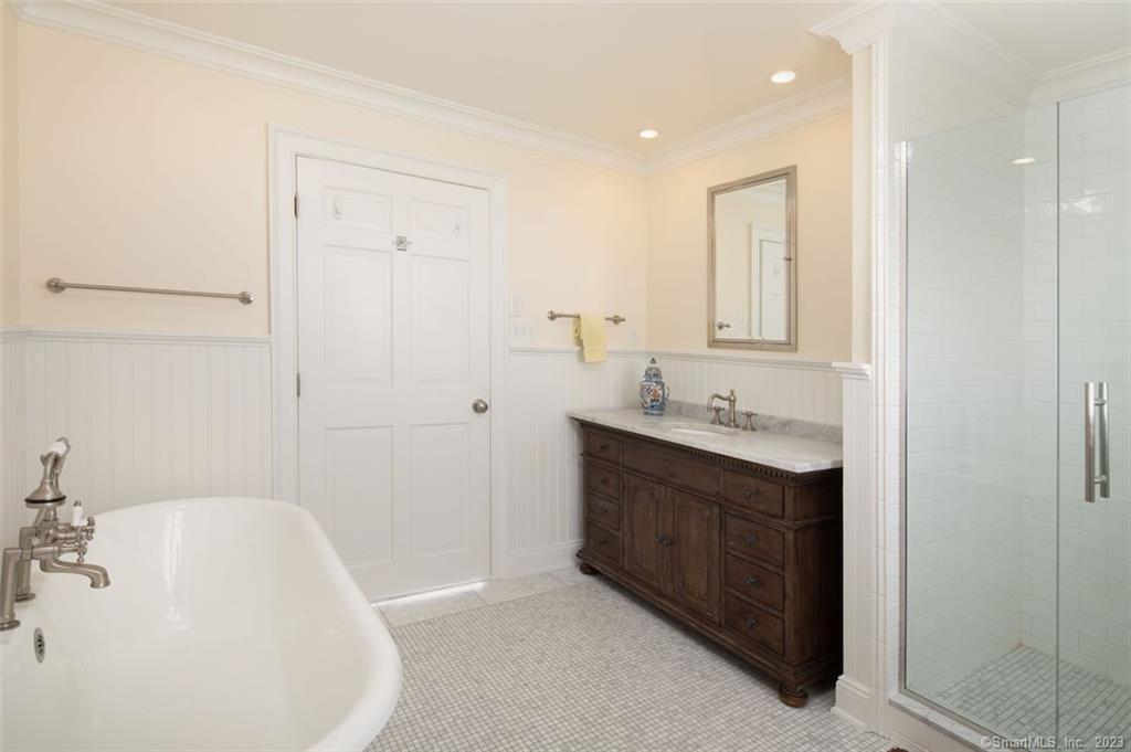 6 Juniper Ledge Lane Salisbury CT 06039