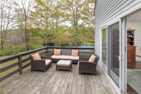 6 Juniper Ledge Lane Salisbury CT 06039
