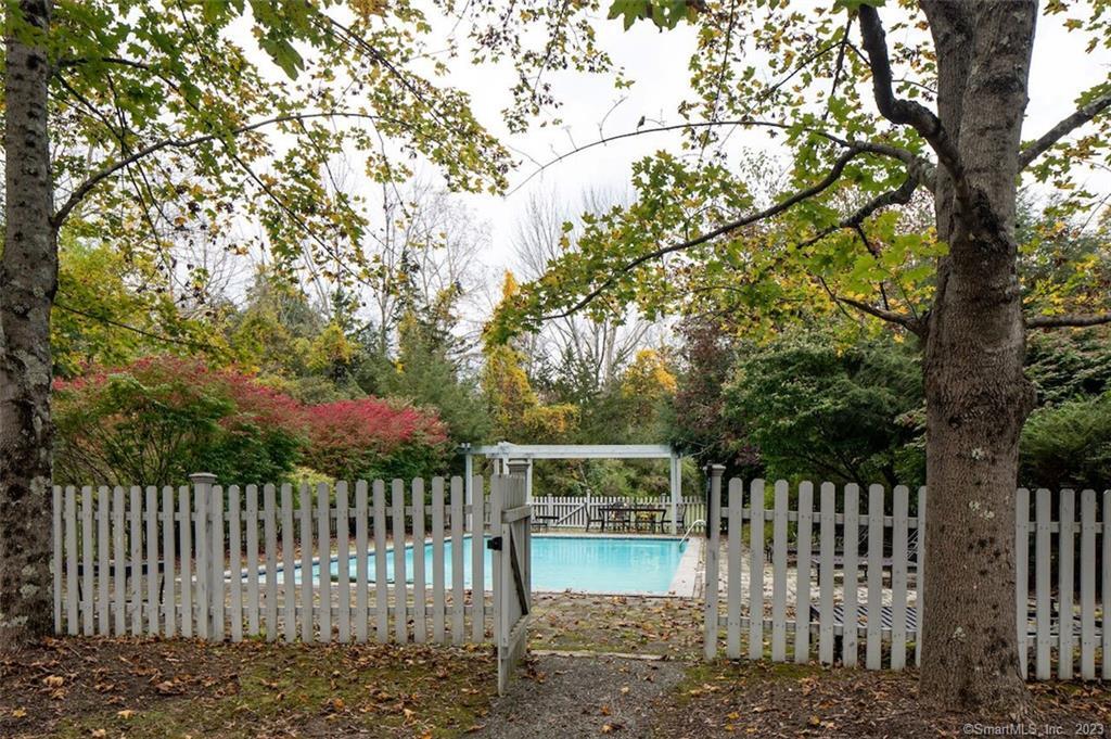 6 Juniper Ledge Lane Salisbury CT 06039