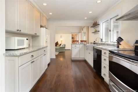 6 Juniper Ledge Lane Salisbury CT 06039