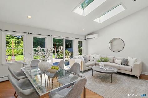 118 Lloyd Drive Fairfield CT 06825