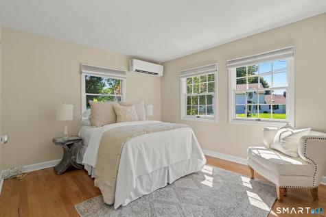 118 Lloyd Drive Fairfield CT 06825