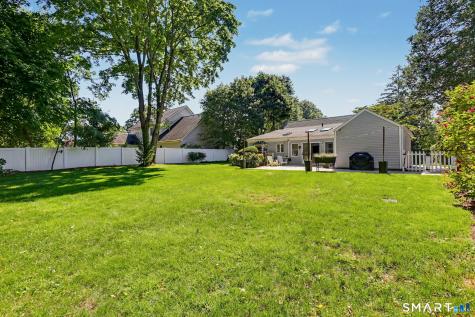 118 Lloyd Drive Fairfield CT 06825
