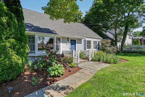 118 Lloyd Drive Fairfield CT 06825