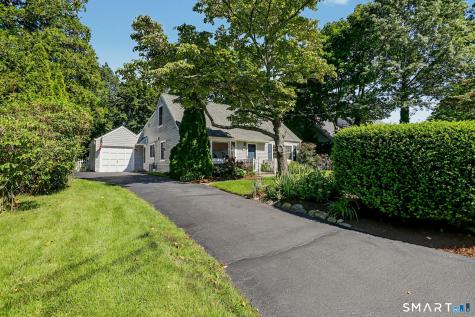 118 Lloyd Drive Fairfield CT 06825