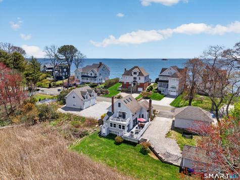 68 Groveway Clinton CT 06413