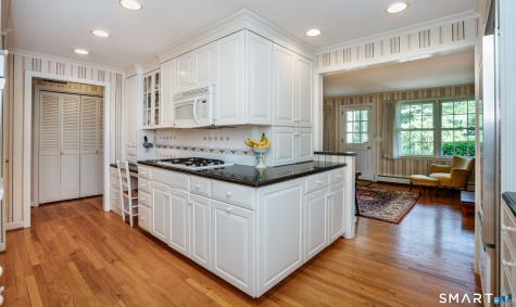 154 Steele Road West Hartford CT 06119