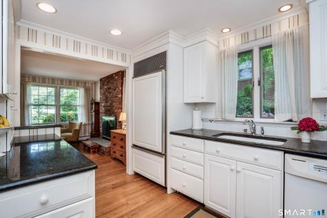 154 Steele Road West Hartford CT 06119
