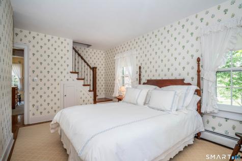 154 Steele Road West Hartford CT 06119