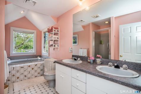 154 Steele Road West Hartford CT 06119