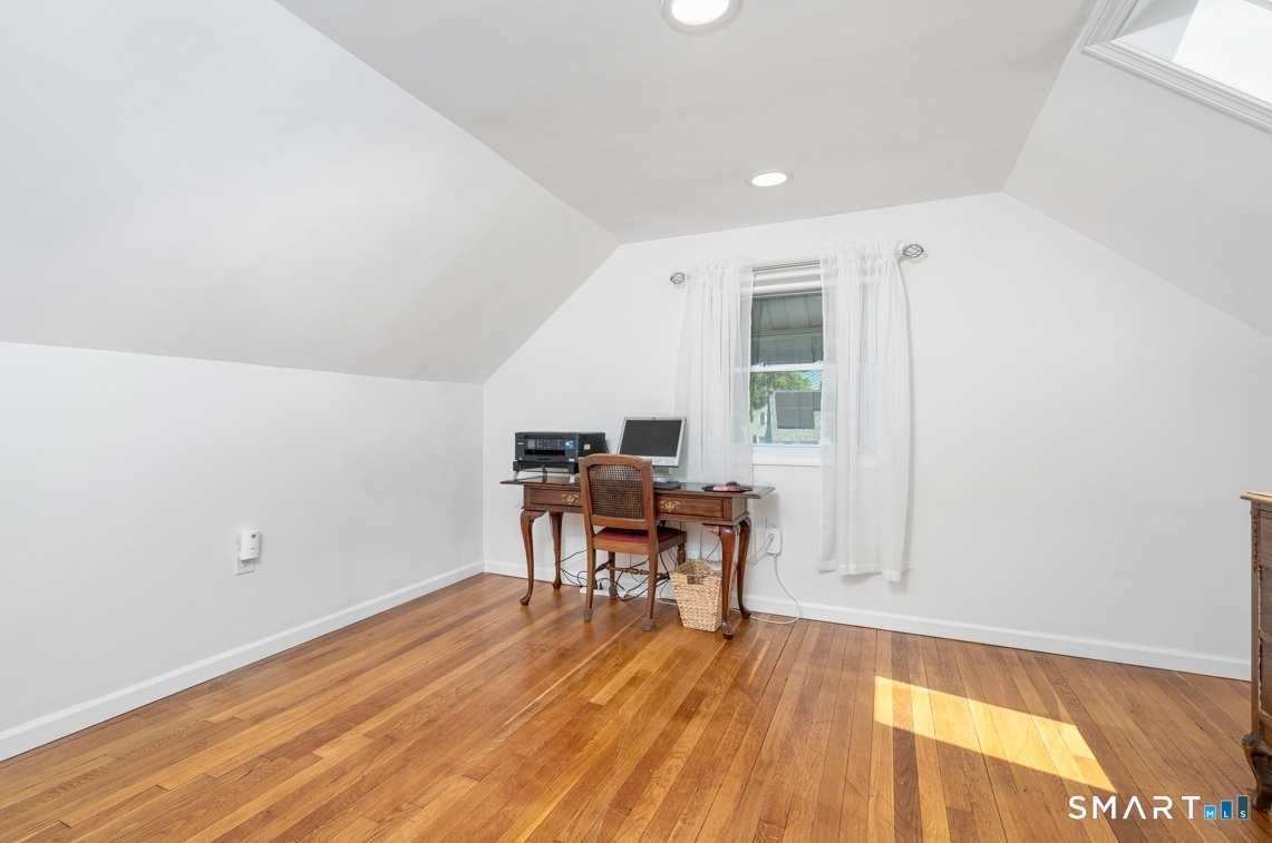 100 Bedford Avenue East Hartford CT 06118