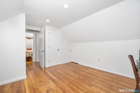 100 Bedford Avenue East Hartford CT 06118