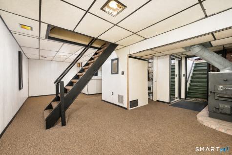 100 Bedford Avenue East Hartford CT 06118