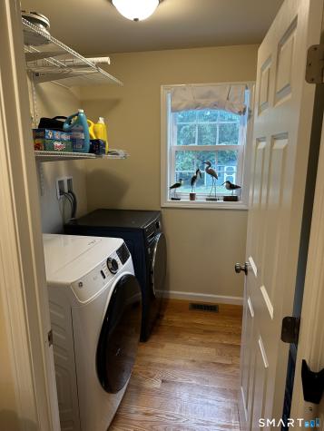 123 Whalehead Road Ledyard CT 06335