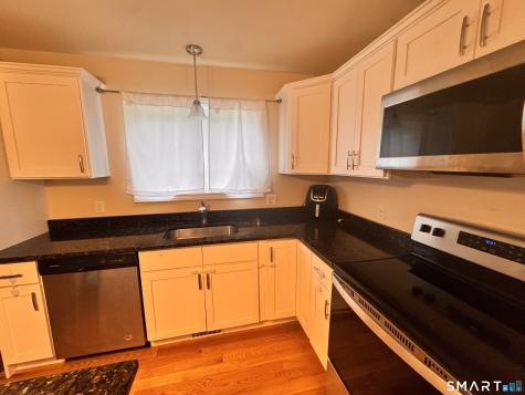 123 Whalehead Road Ledyard CT 06335