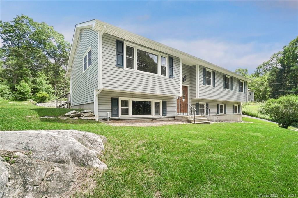 49 Flax Hill Road Brookfield CT 06804