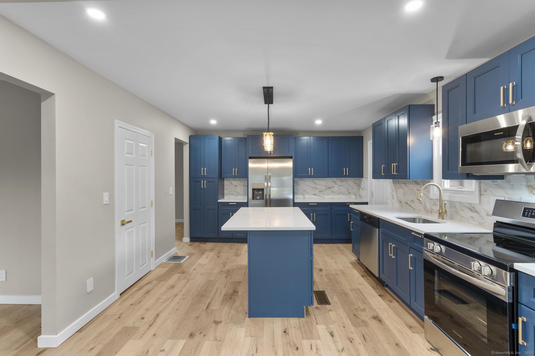 49 Ledge Road Southington CT 06489