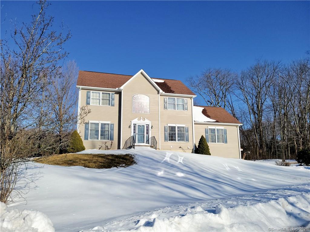 24 Fawn Meadow Drive Naugatuck CT 06770