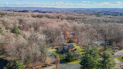 52 Wood Creek Road Burlington CT 06013