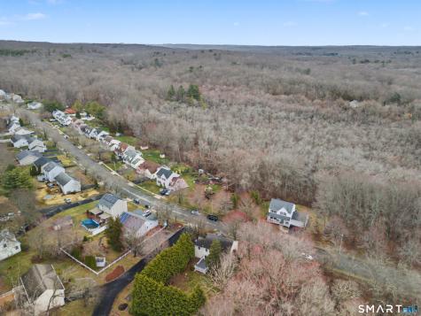 75 Heather Glen Lane Groton CT 06355