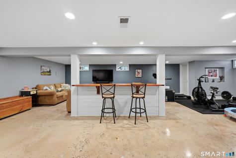 3 South Meadow Drive Danbury CT 06811
