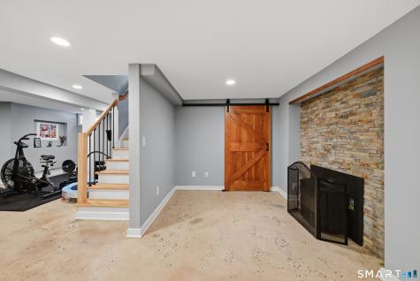 3 South Meadow Drive Danbury CT 06811