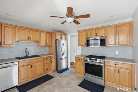 709 Bunker Hill Avenue Waterbury CT 06708
