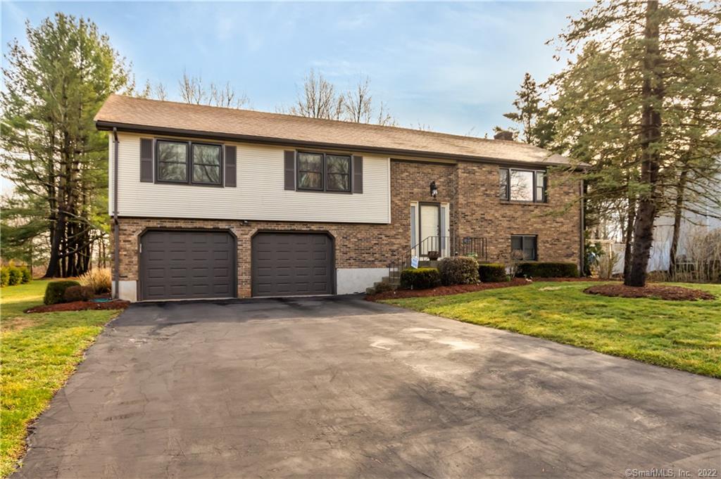 54 Lancaster Drive Windsor CT 06095