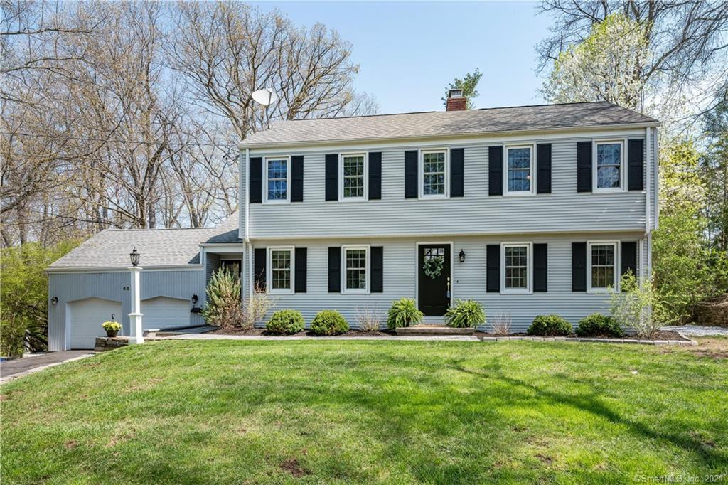 48 Woodridge Circle West Hartford CT 06107