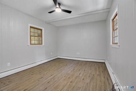 31 Piper Lane East Hartford CT 06118