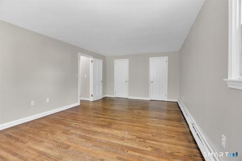 31 Piper Lane East Hartford CT 06118