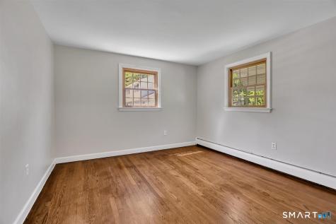 31 Piper Lane East Hartford CT 06118